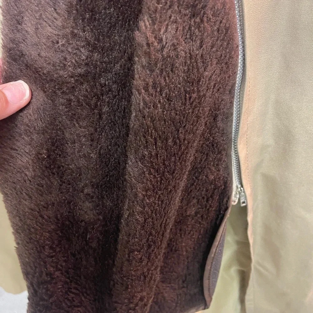 Mens lined raincoat khaki no size or brand available,see measurements for size